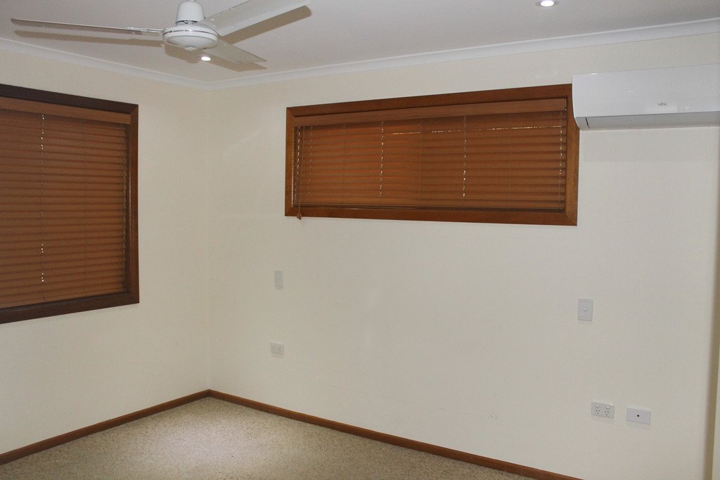 2/12 Chapple Court BOYNE ISLAND 4