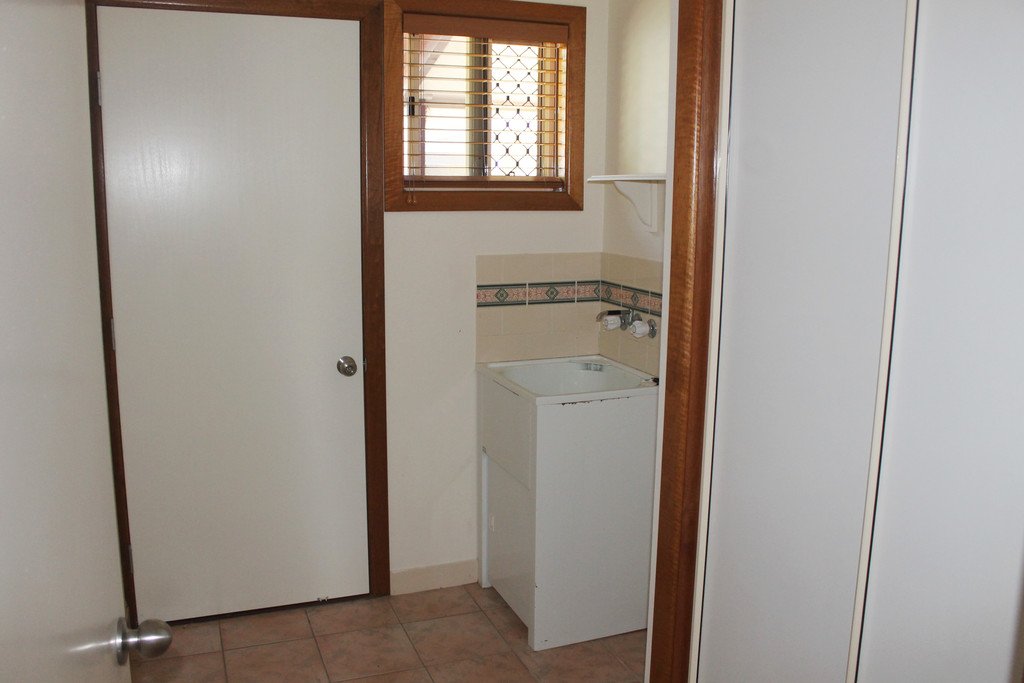 2/12 Chapple Court BOYNE ISLAND 14