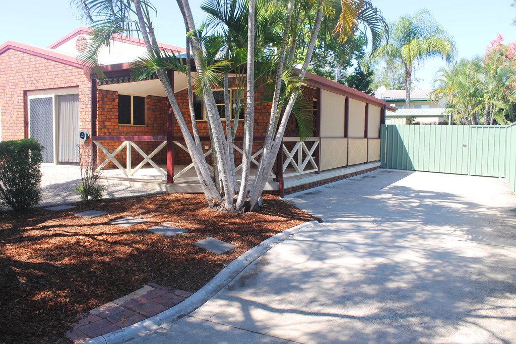 2/12 Chapple Court BOYNE ISLAND 1
