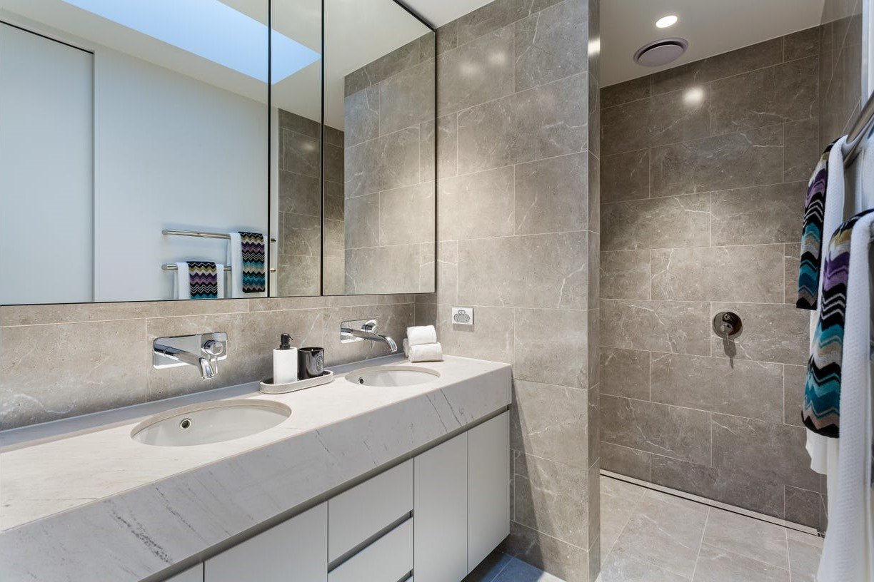 Real Estate and Property in 2/12 Chatsworth Road, Prahran, VIC