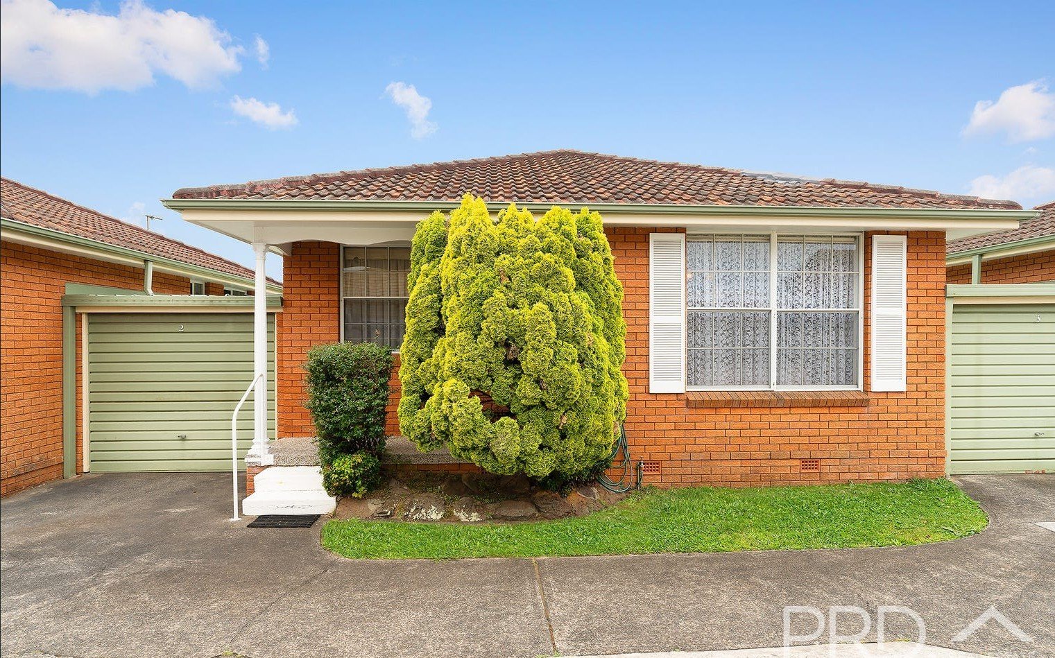 2/12 Clareville Avenue SANS SOUCI 1