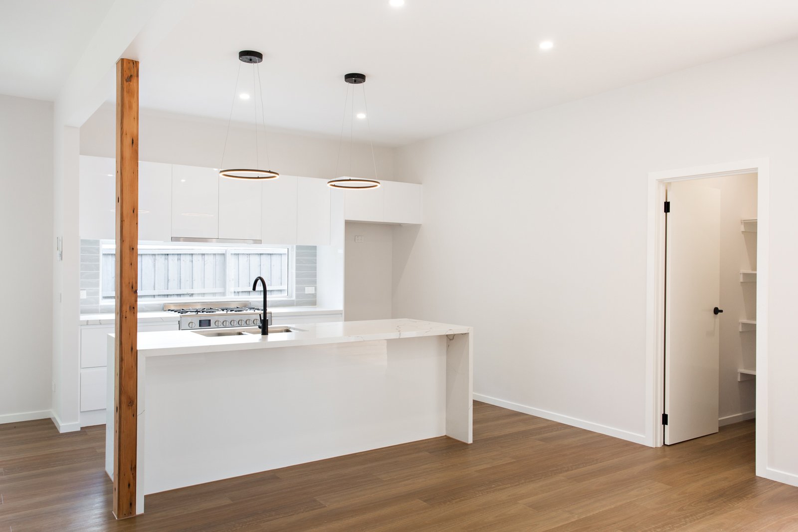 Gallery: 212 Clyde Street