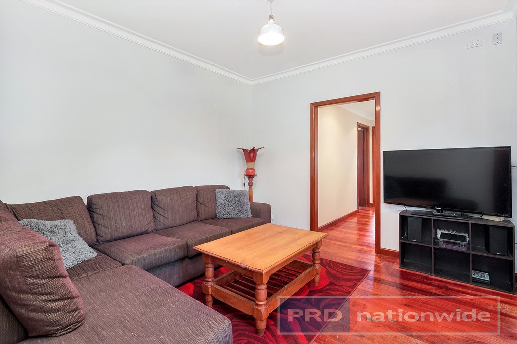 212 Daylesford Road BROWN HILL 4