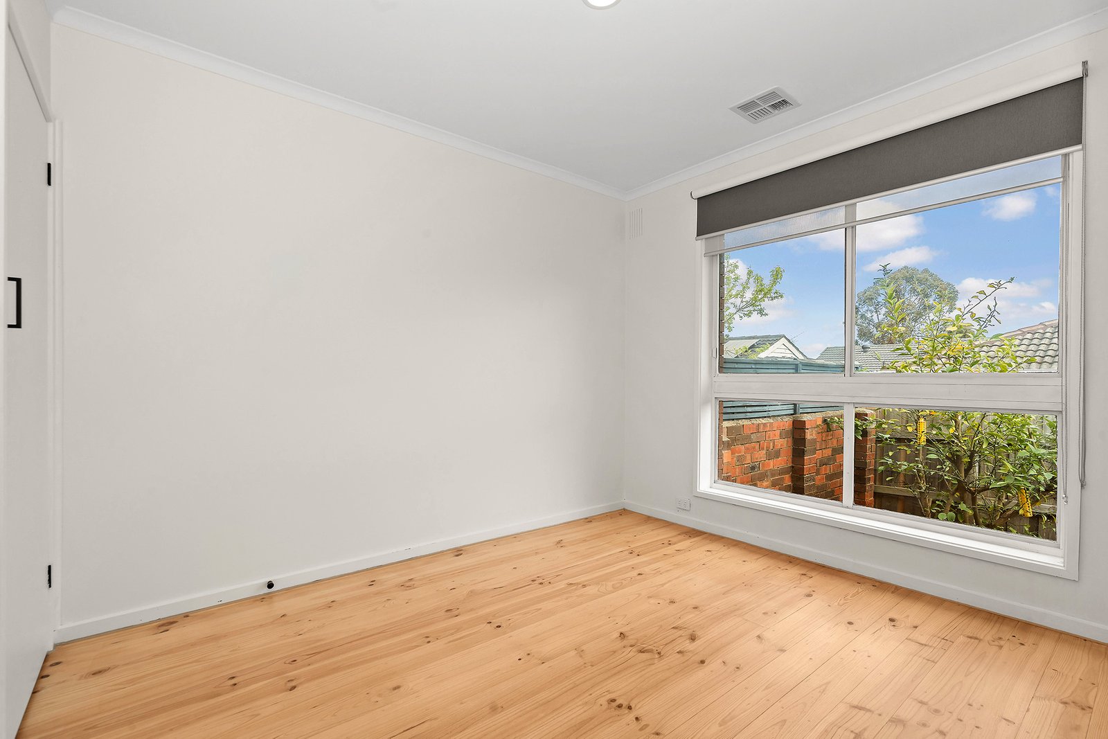 Real Estate and Property in 2/12 Dickens Street, Glen Iris, VIC