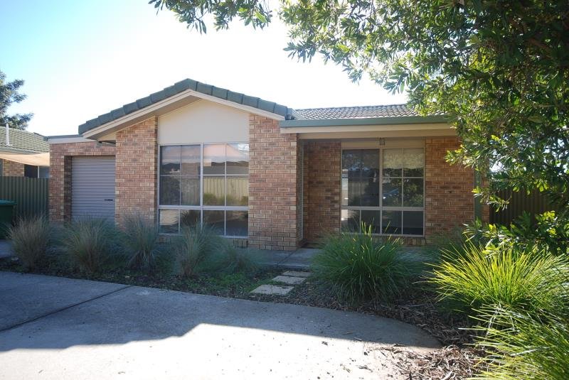 2/12 Dunn Avenue FOREST HILL 1