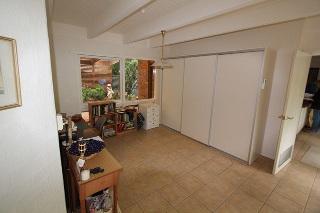 212 Eddy Avenue MOUNT HELEN 4