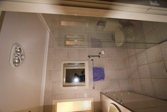 212 Eddy Avenue MOUNT HELEN 6