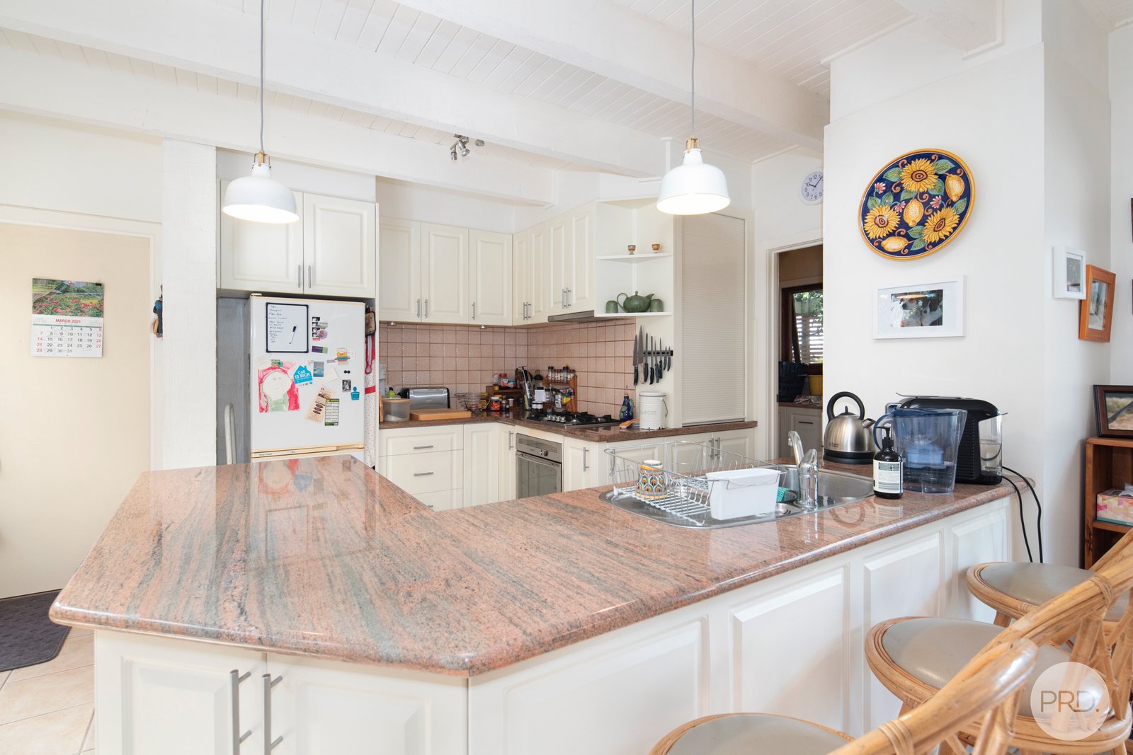 212 Eddy Avenue MOUNT HELEN 4