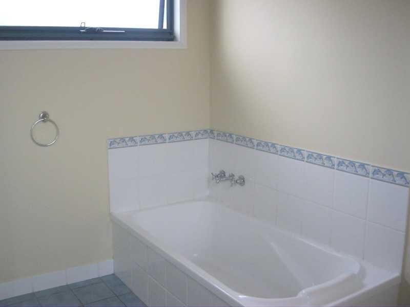 2/12 Erromango Drive JUBILEE POCKET 10