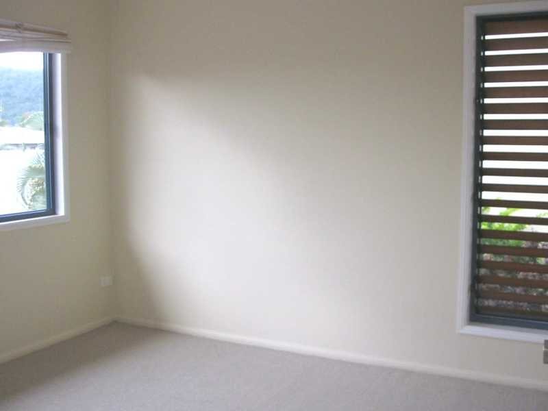 2/12 Erromango Drive JUBILEE POCKET 11