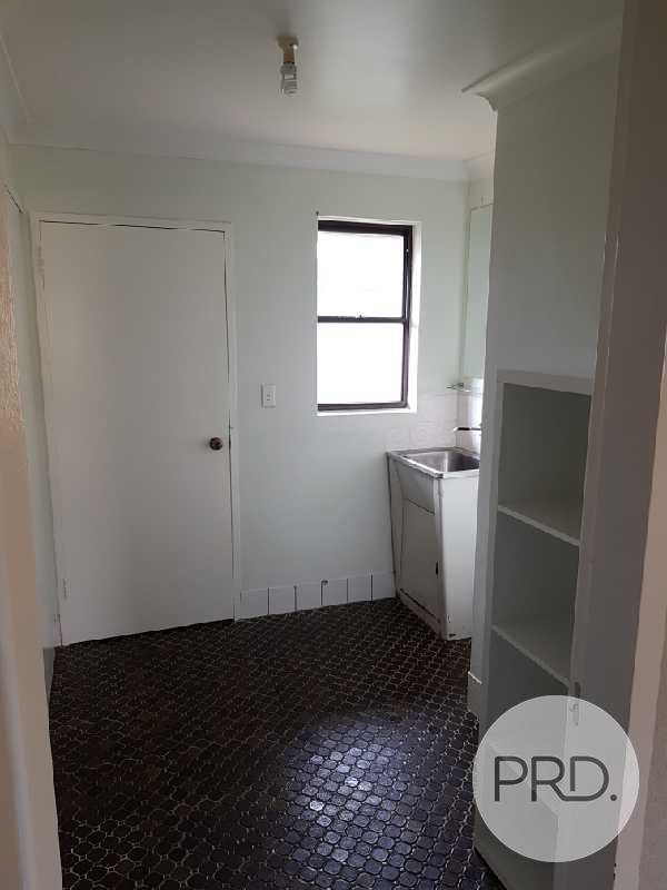 2/12 Gilbert St  TUMBARUMBA 5