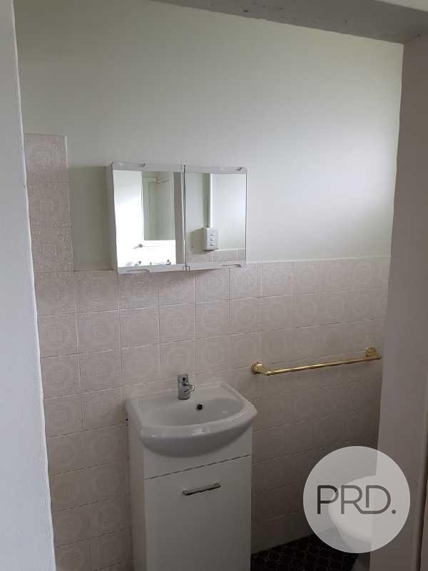 2/12 Gilbert St  TUMBARUMBA 6