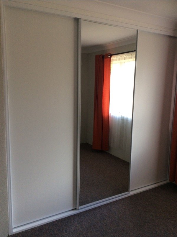 2/12 Gilbert St  TUMBARUMBA 4