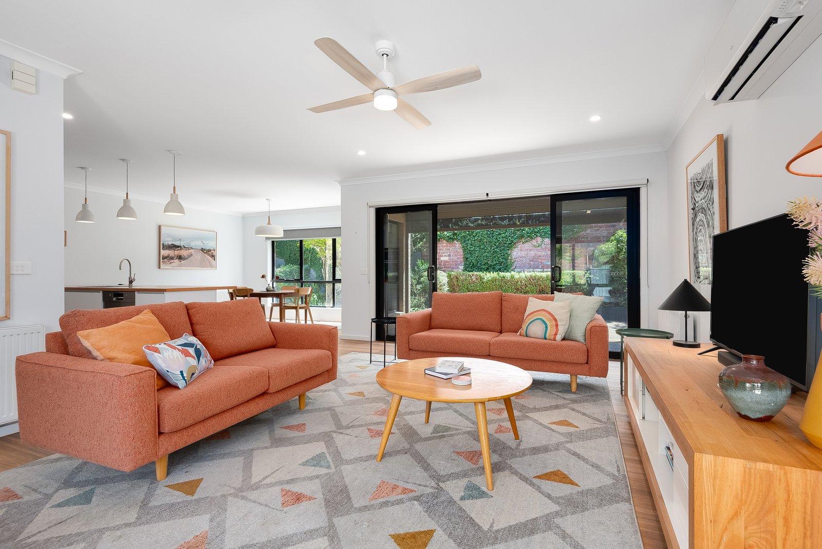Gallery: 2/12 Hill Street