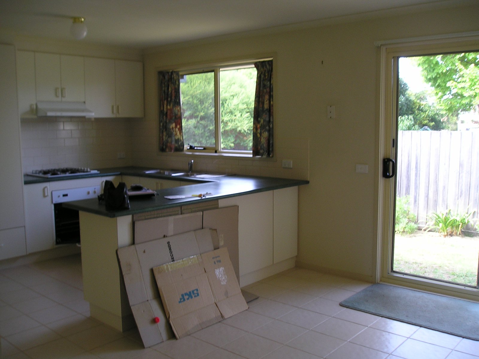 Gallery: 2/12 Hull Street