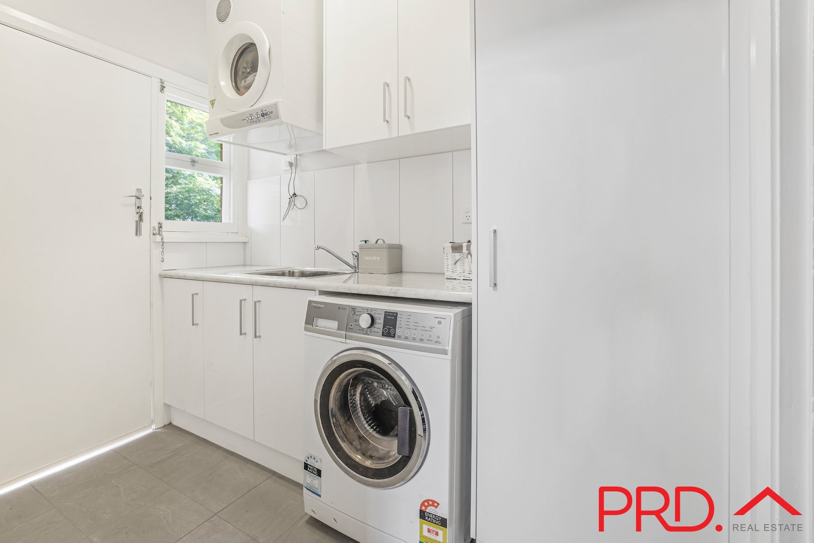 212 Johnston Street TAMWORTH 15