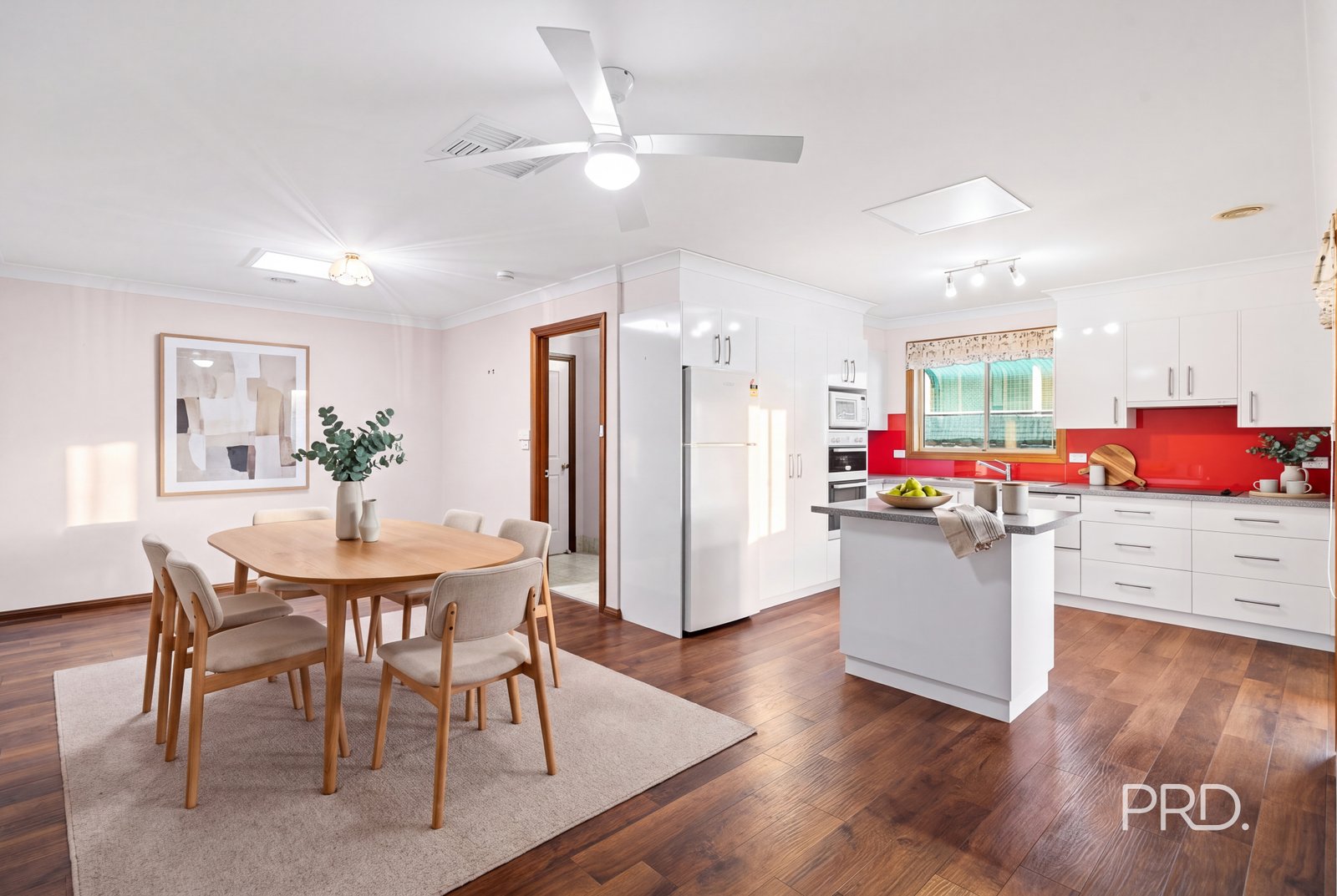 2/12 Kaloona Drive BOURKELANDS 6