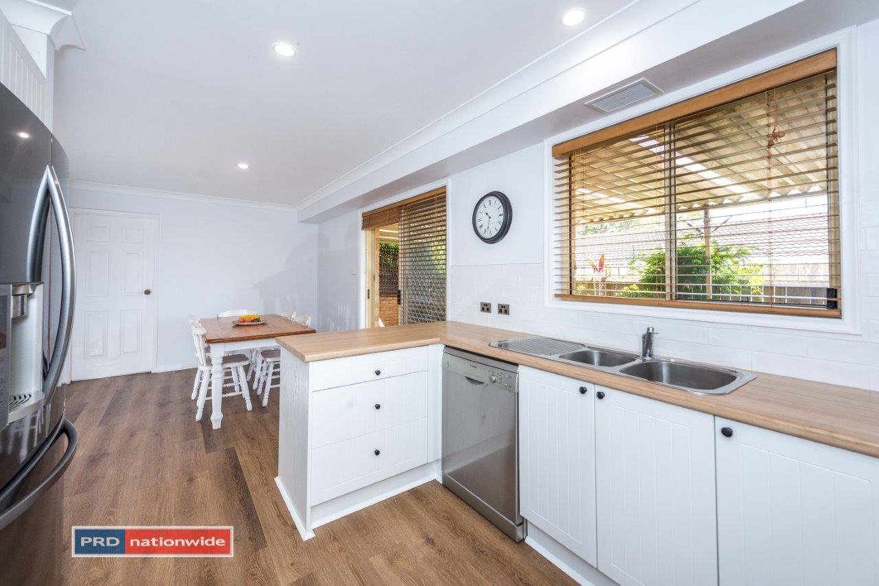 2/12 Lambton Close SALAMANDER BAY 11
