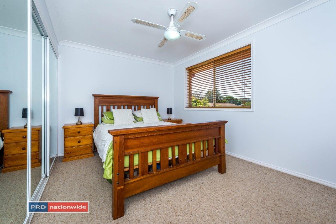 2/12 Lambton Close SALAMANDER BAY 18