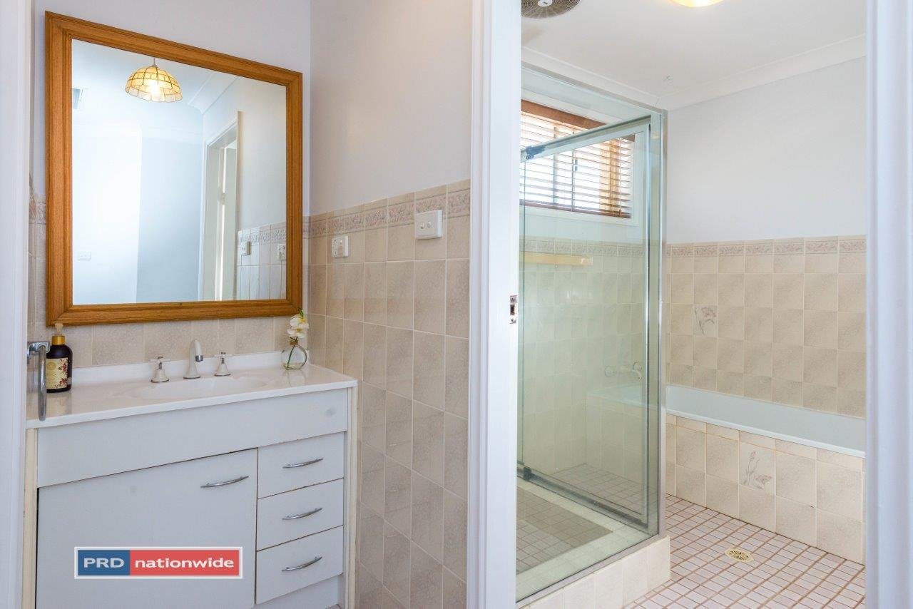 2/12 Lambton Close SALAMANDER BAY 21