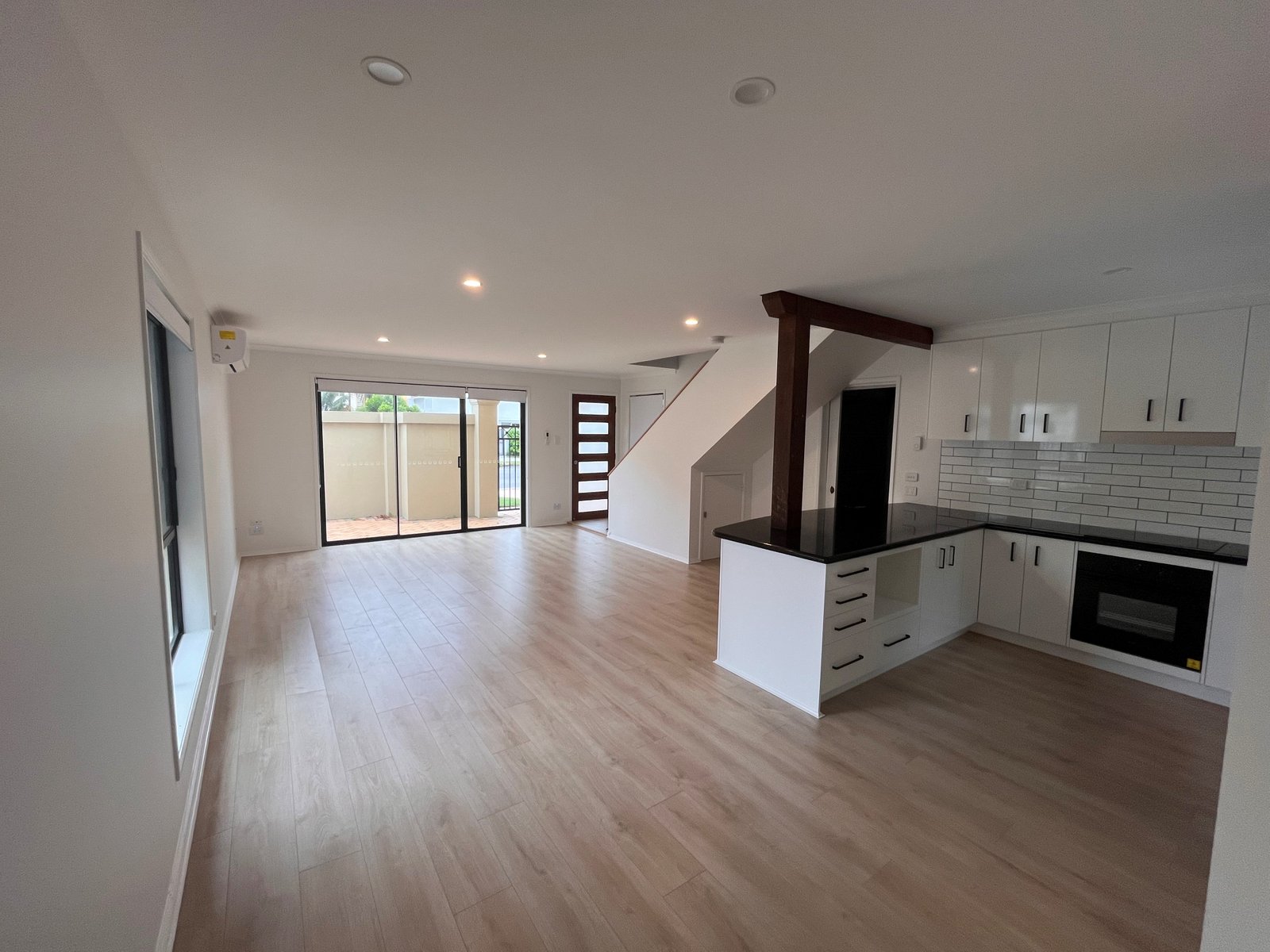 2/12 Lavarack Road MERMAID BEACH 2