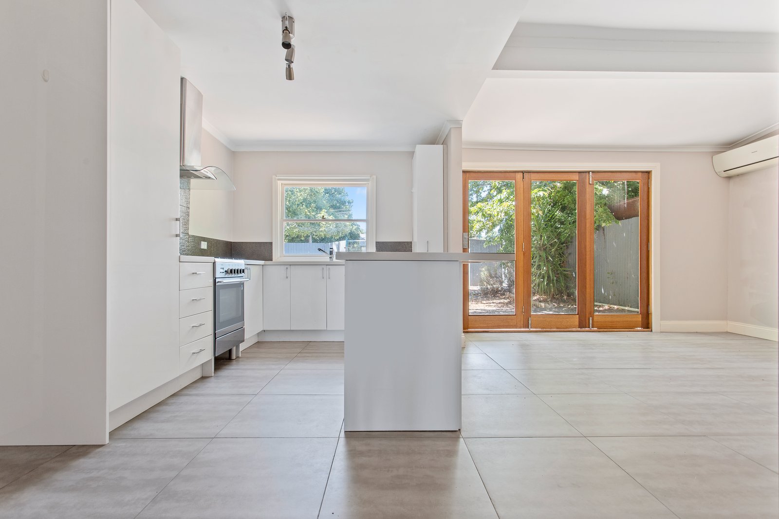 212 McCrae Street BENDIGO 4