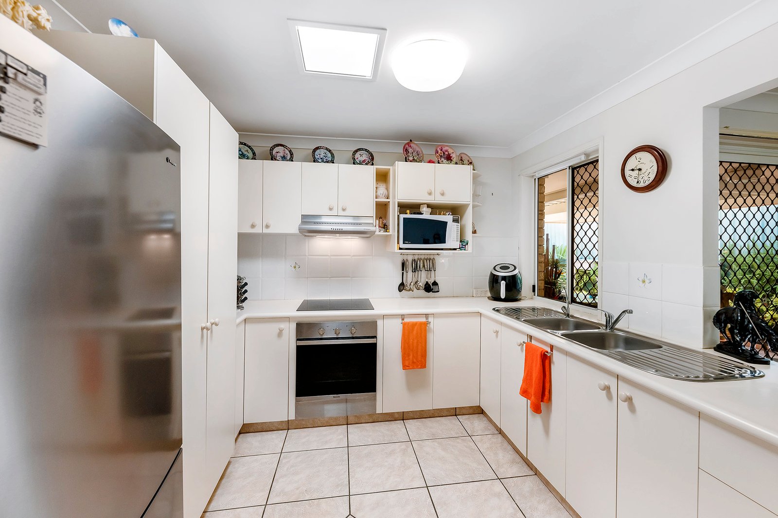 2/12 Navars Street REEDY CREEK 5