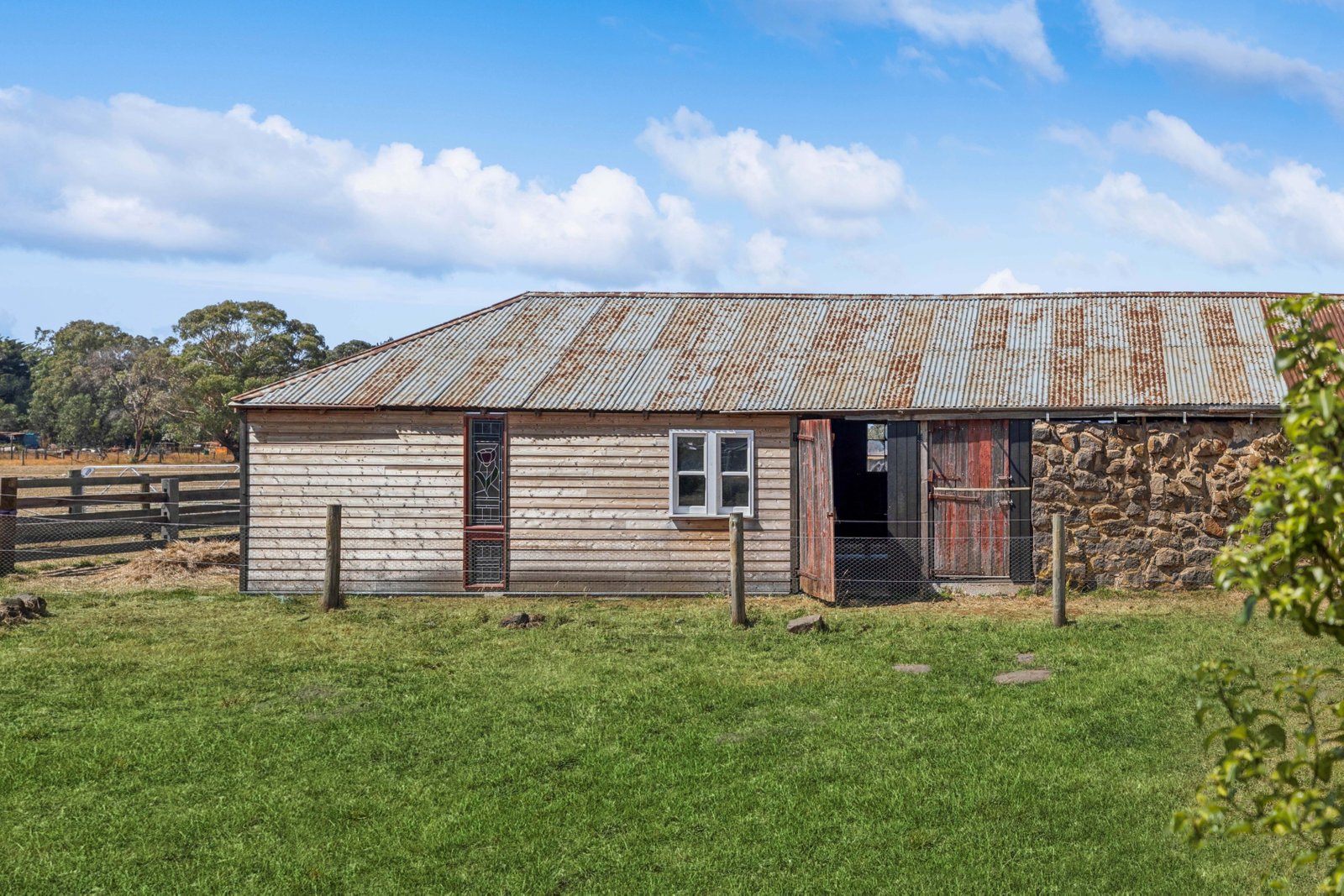 212 Northumberland Road KYNETON 17