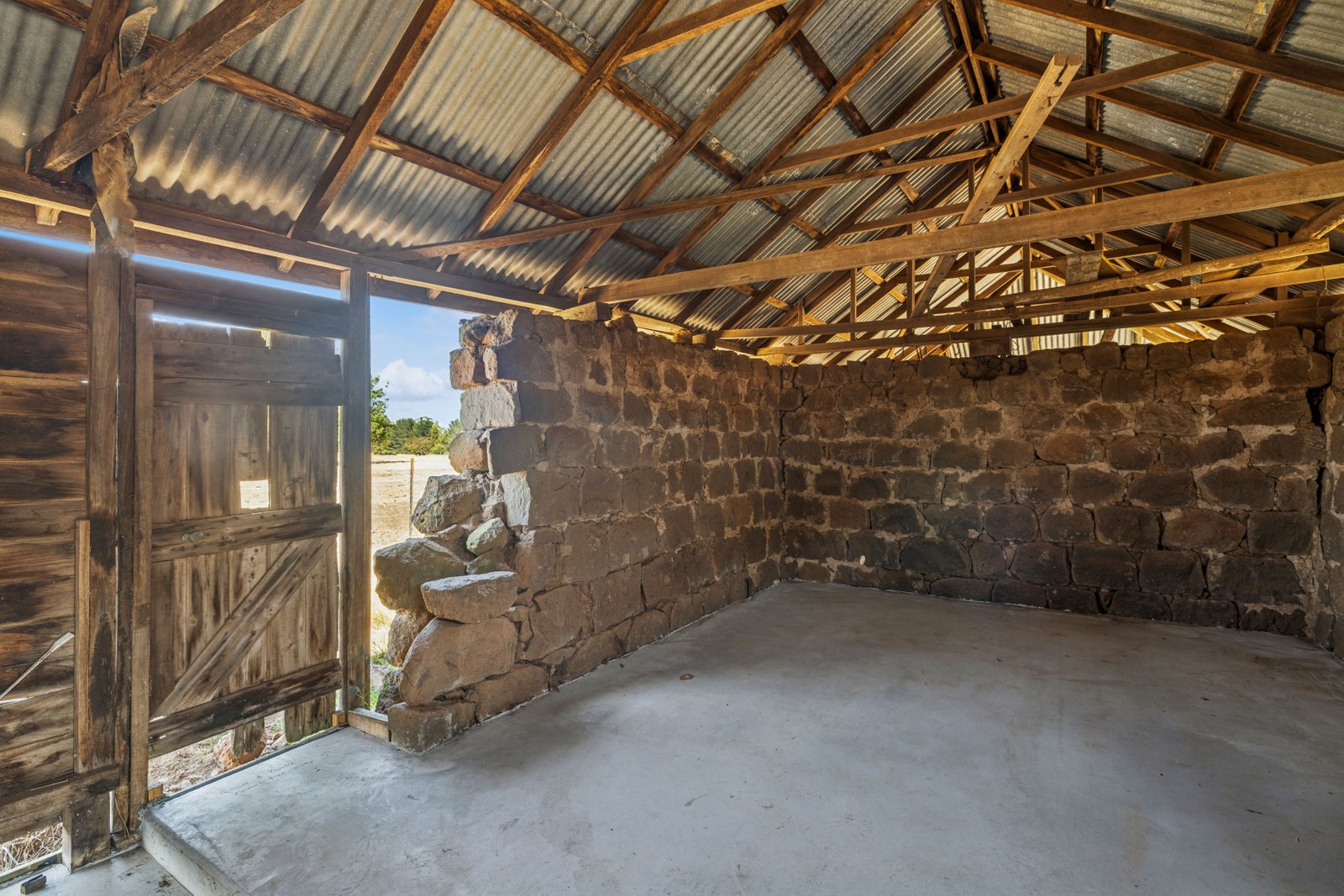212 Northumberland Road KYNETON 18
