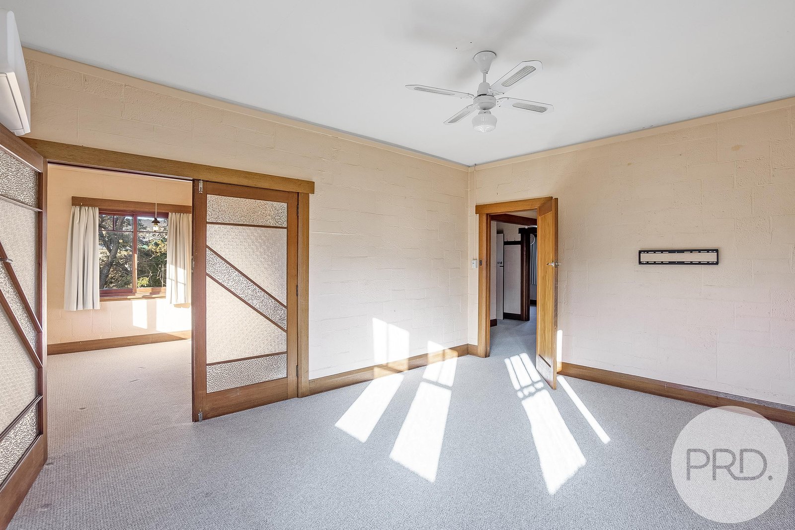 2/12 Osborne Street SANDY BAY 3