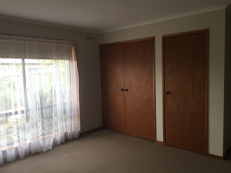 2/12 Retreat Road FLORA HILL 5