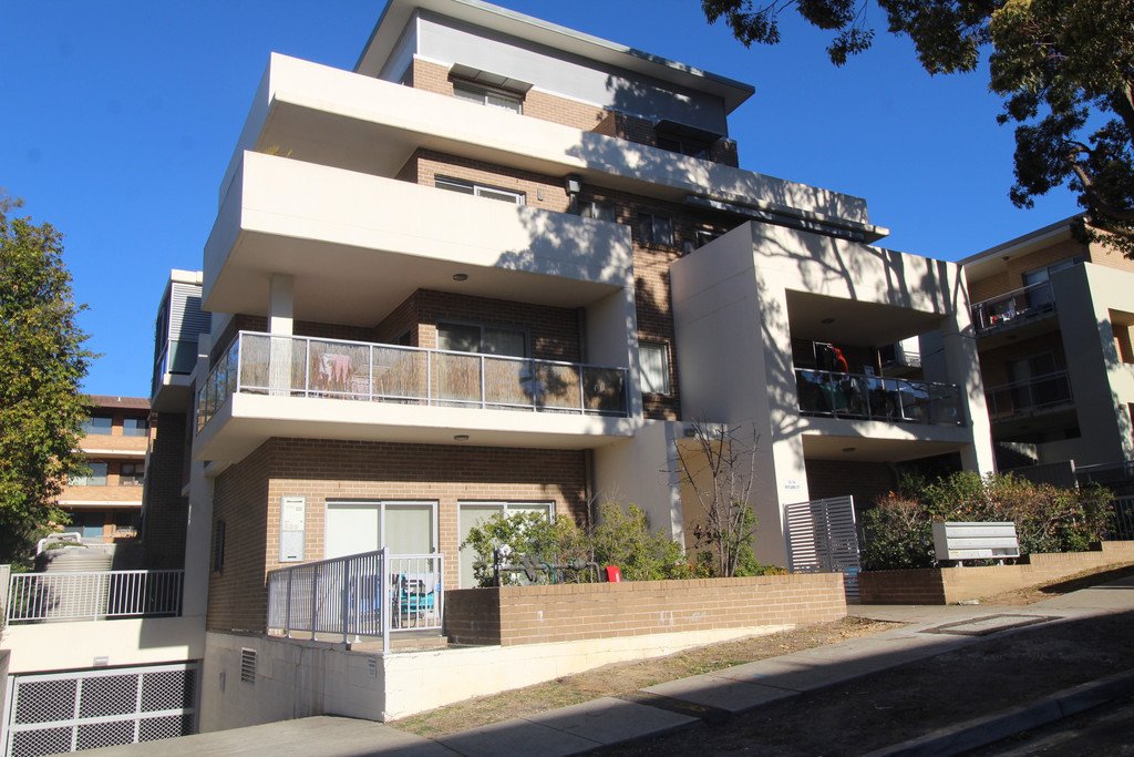 2/12 Rutland Street ALLAWAH 1