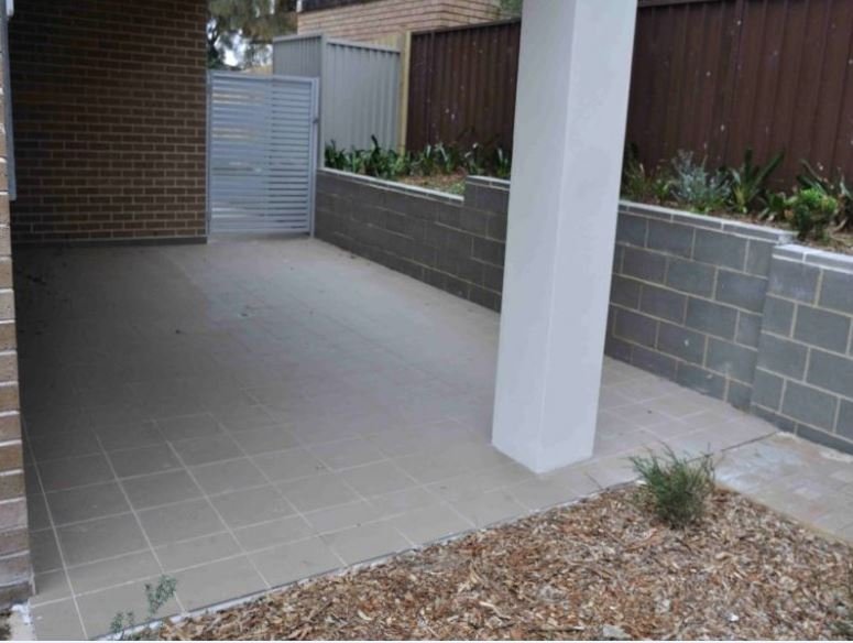 2/12 Rutland Street ALLAWAH 9