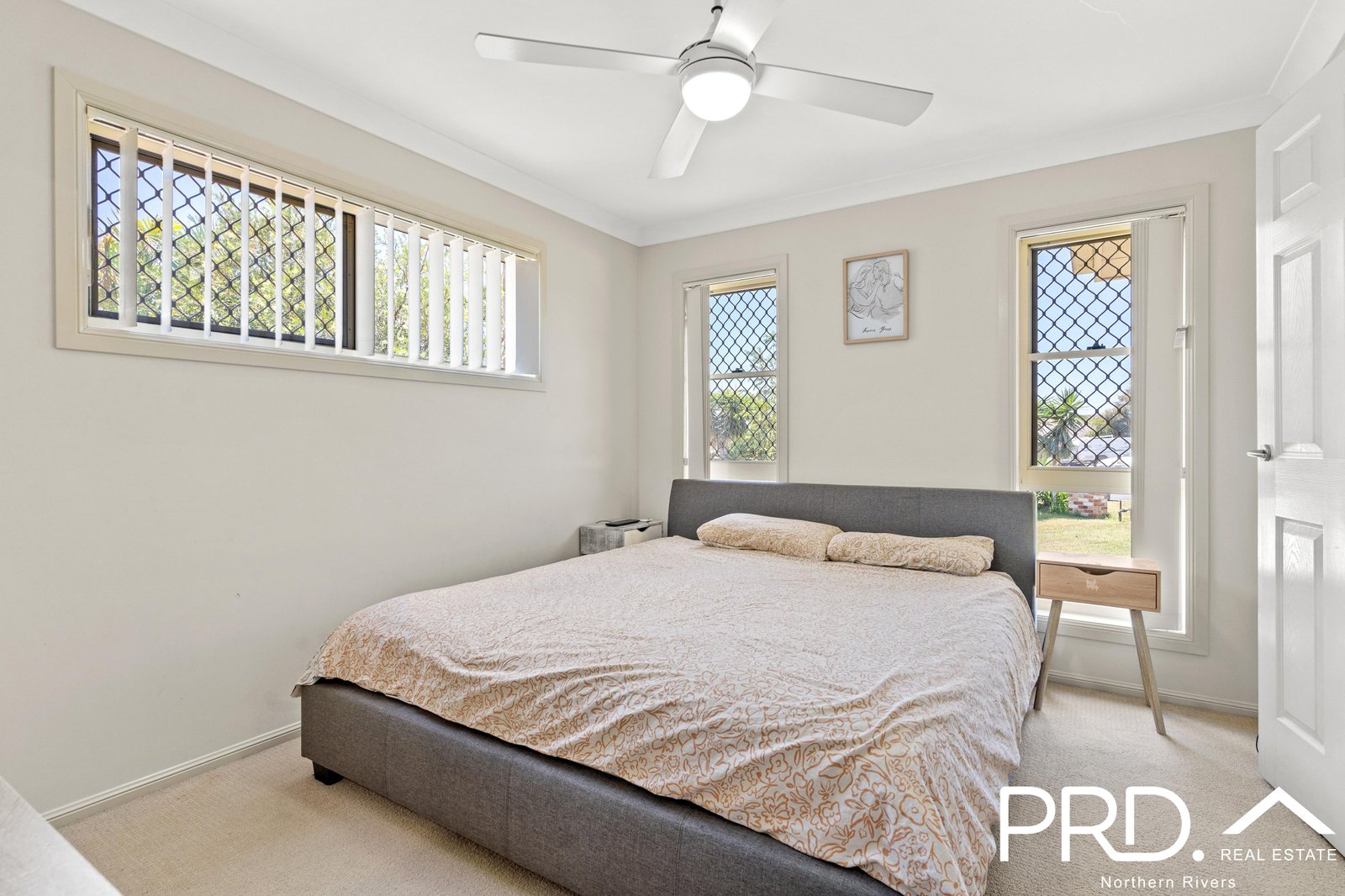 2/12 Shoesmith Close CASINO 6