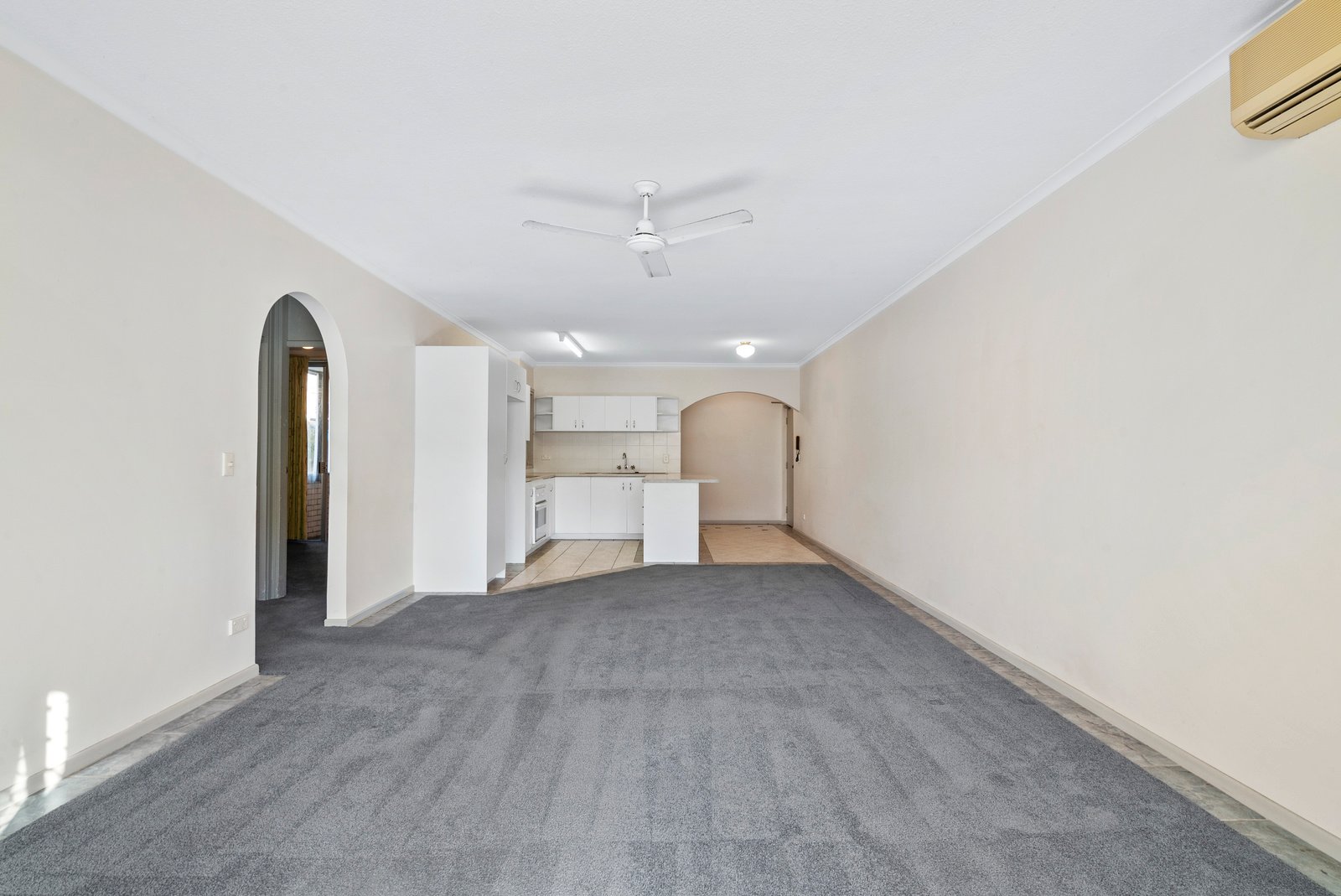 2/12 Solander Street TWEED HEADS 2