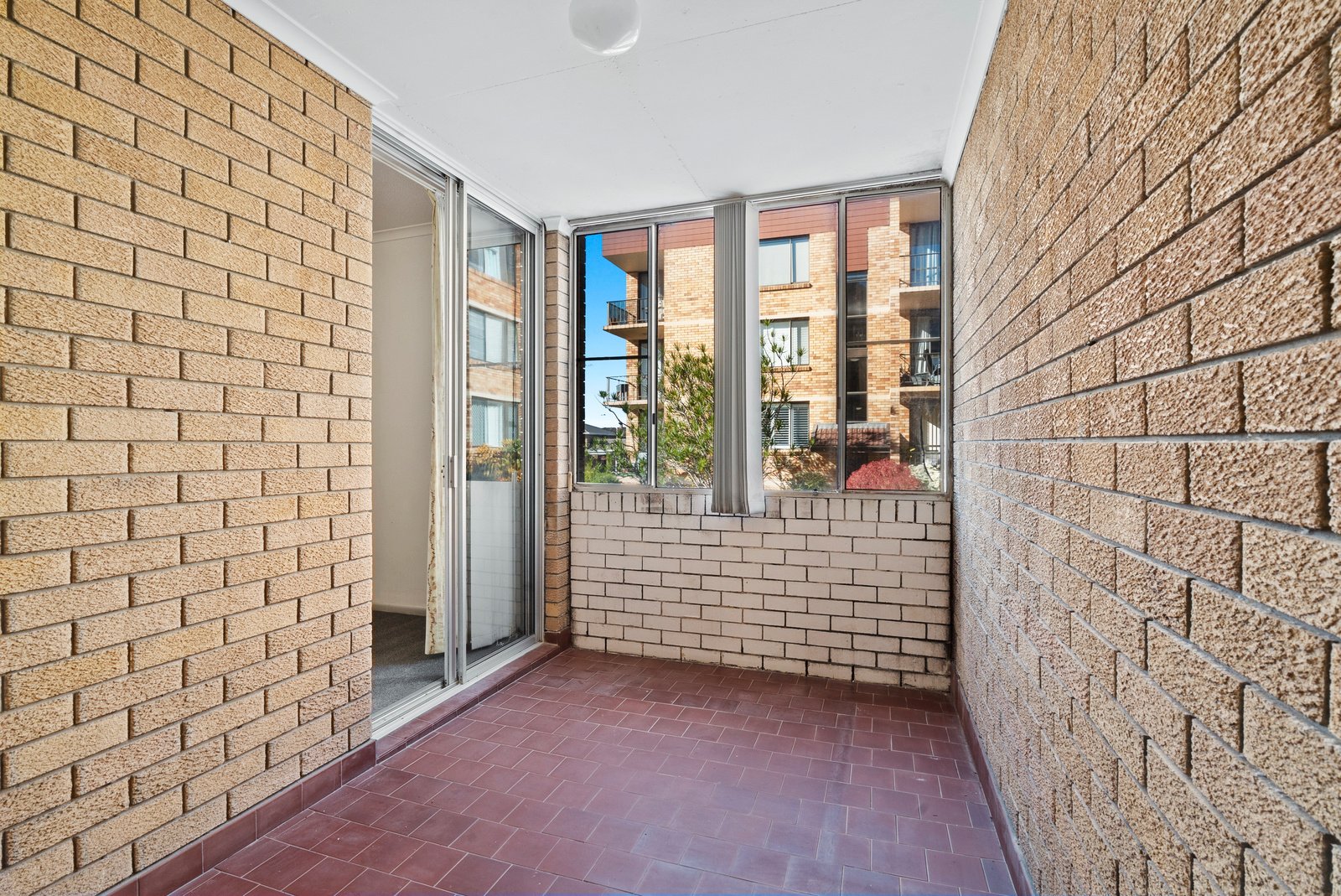 2/12 Solander Street TWEED HEADS 9