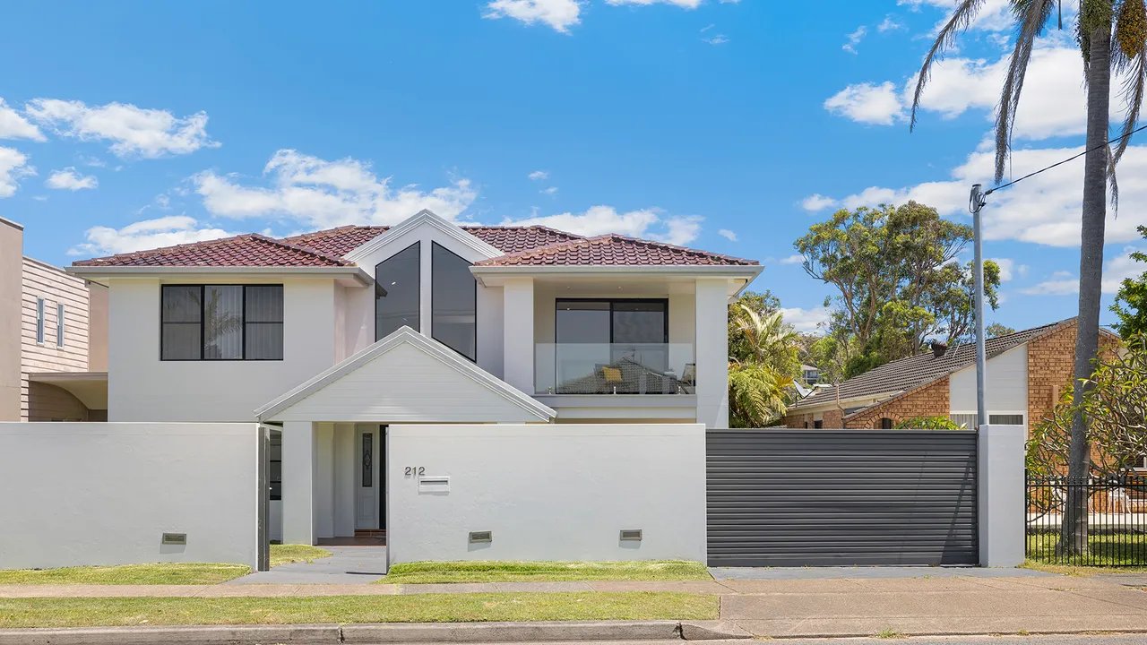 212 Soldiers Point Road SALAMANDER BAY 3