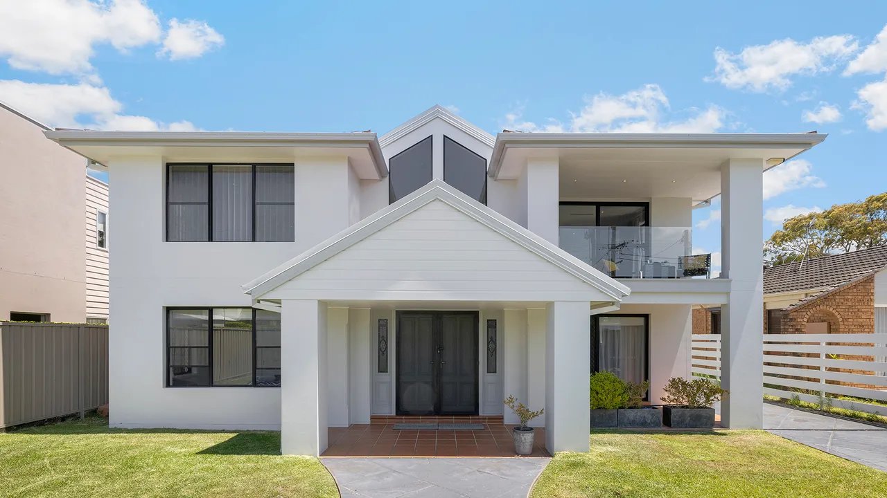 212 Soldiers Point Road SALAMANDER BAY 16