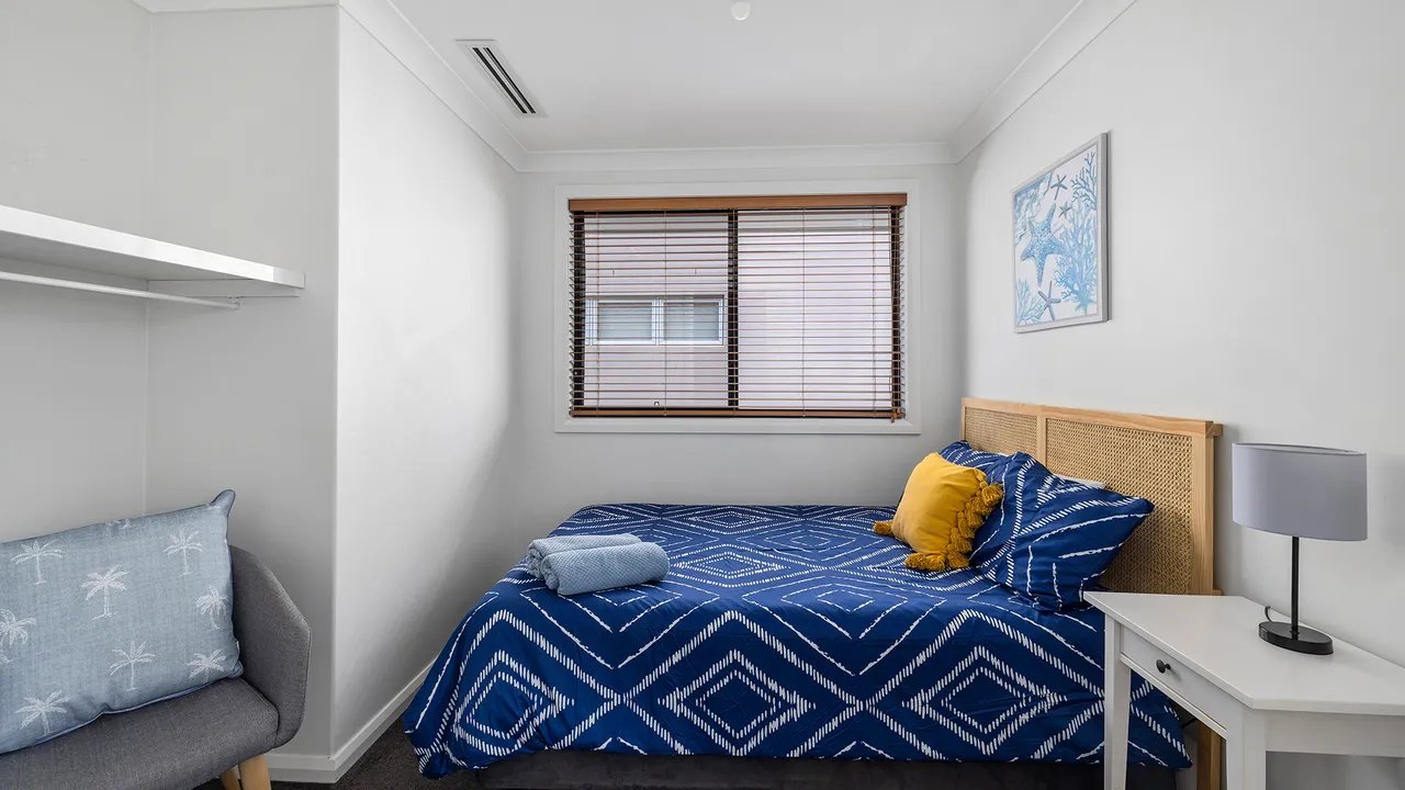 212 Soldiers Point Road SALAMANDER BAY 24