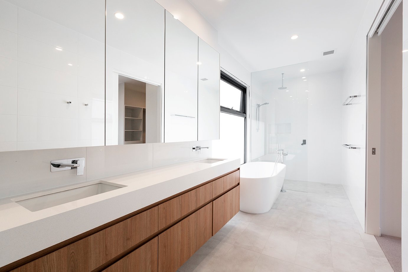 Real Estate and Property in 2/12 Testar Grove, Caulfield North, VIC