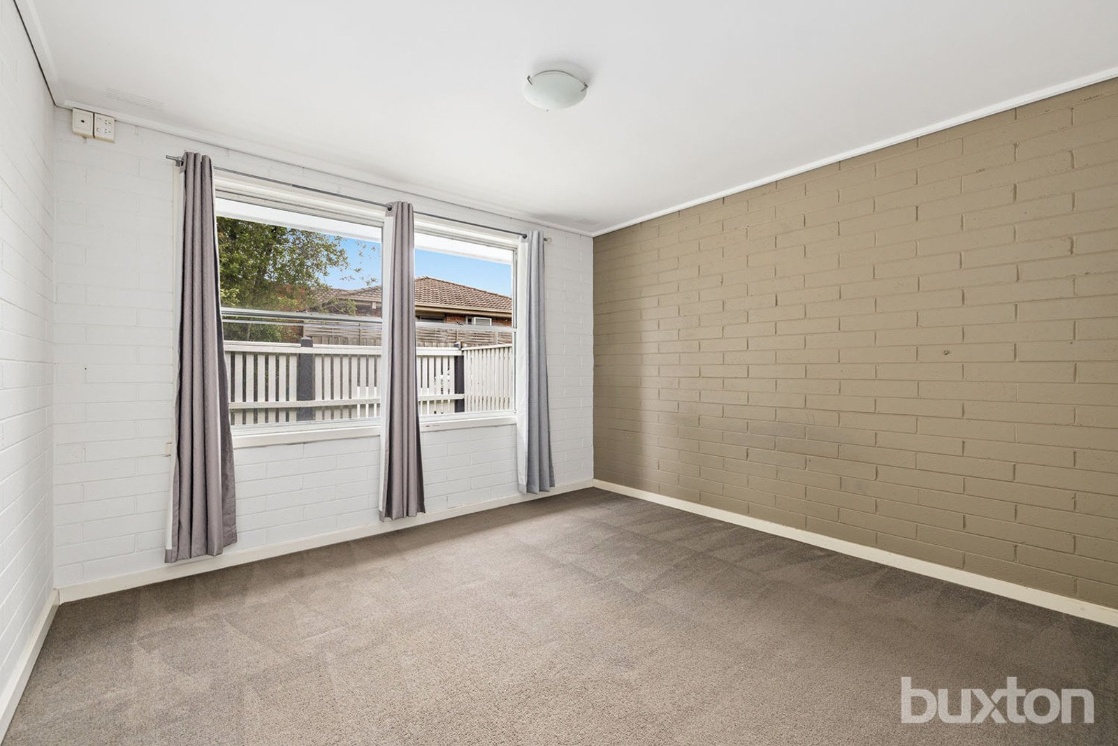 Gallery: 2/12 Turner Road