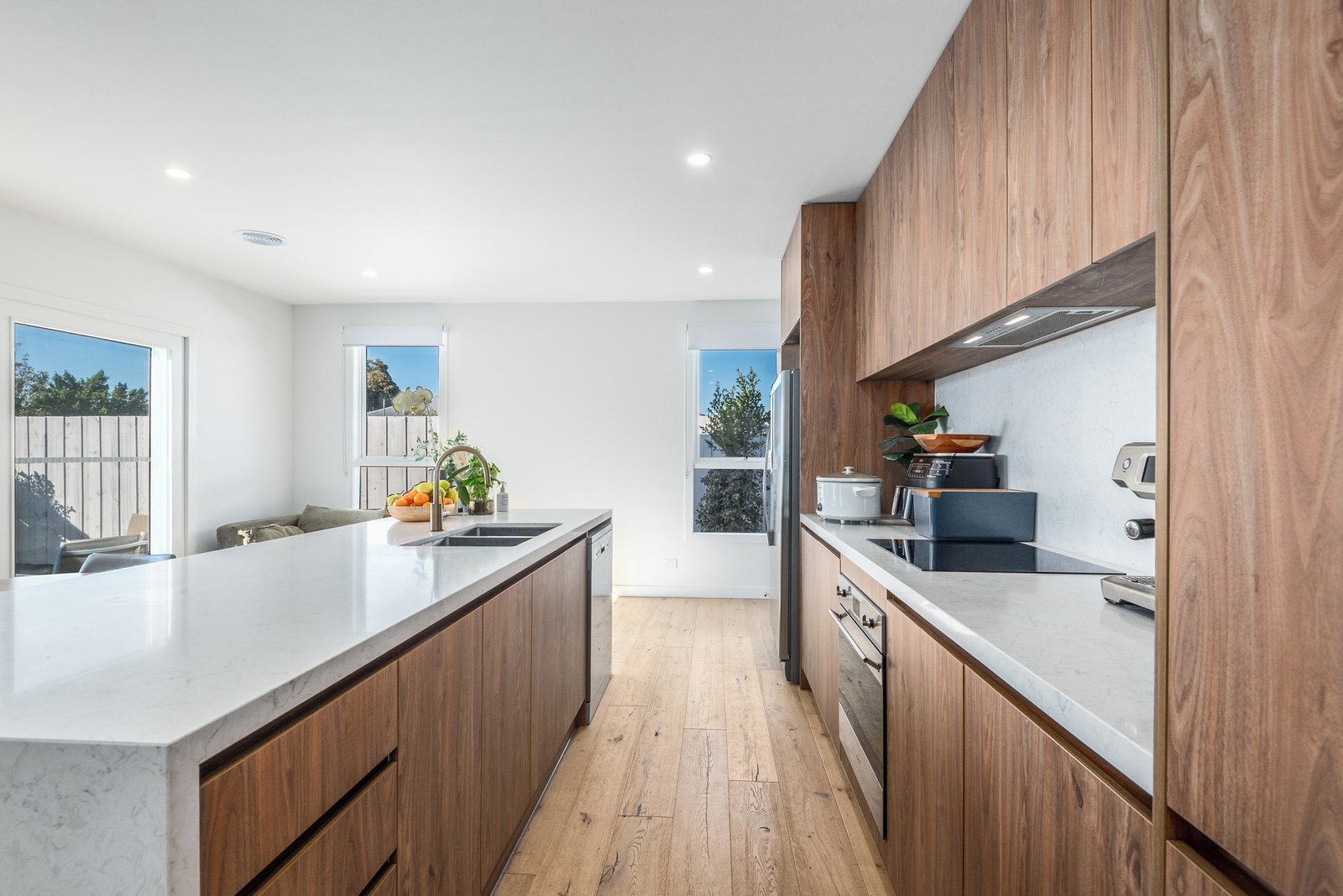 Gallery: 2/12 Walsgott Street