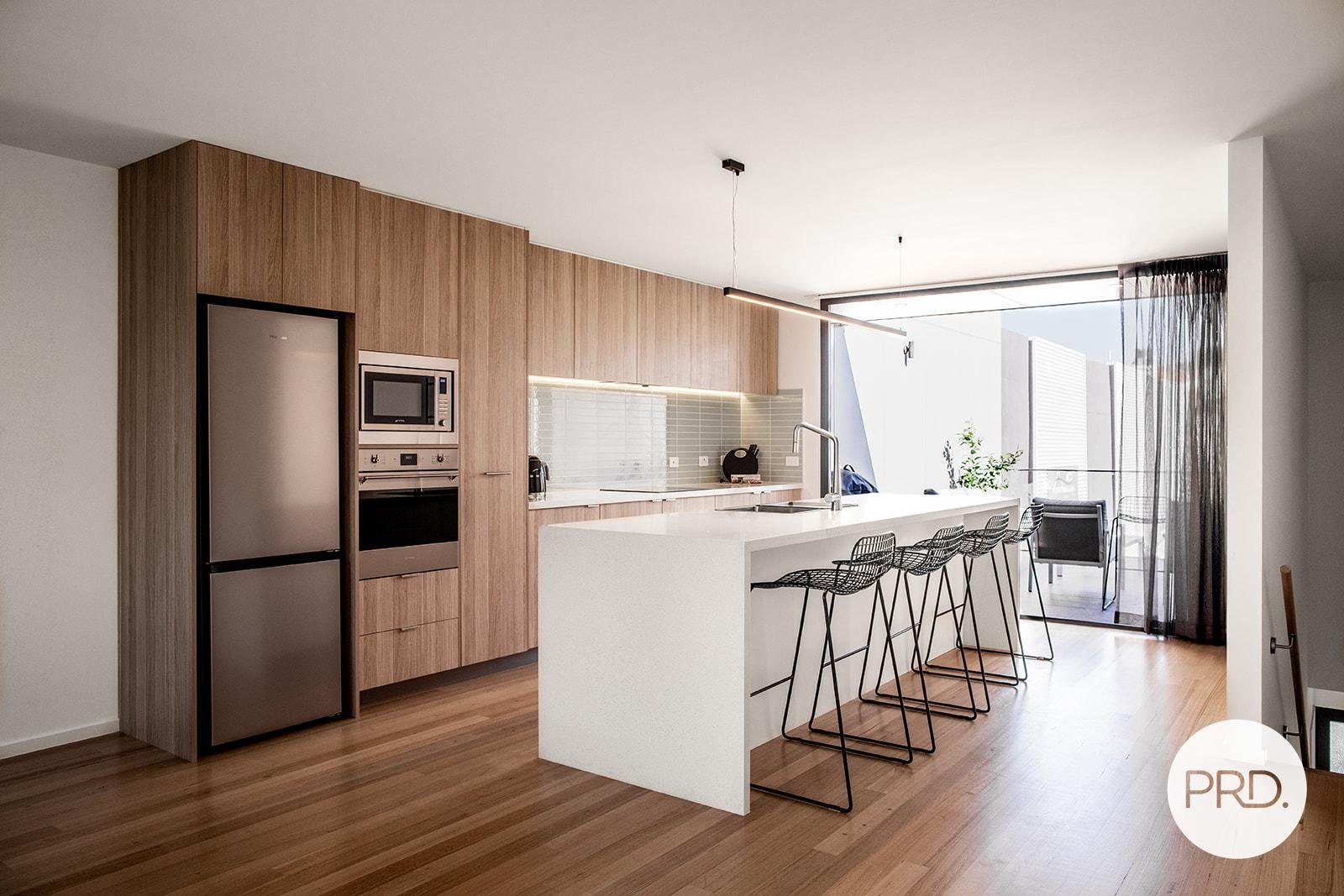 2/12 Warwick Street NORTH HOBART 3