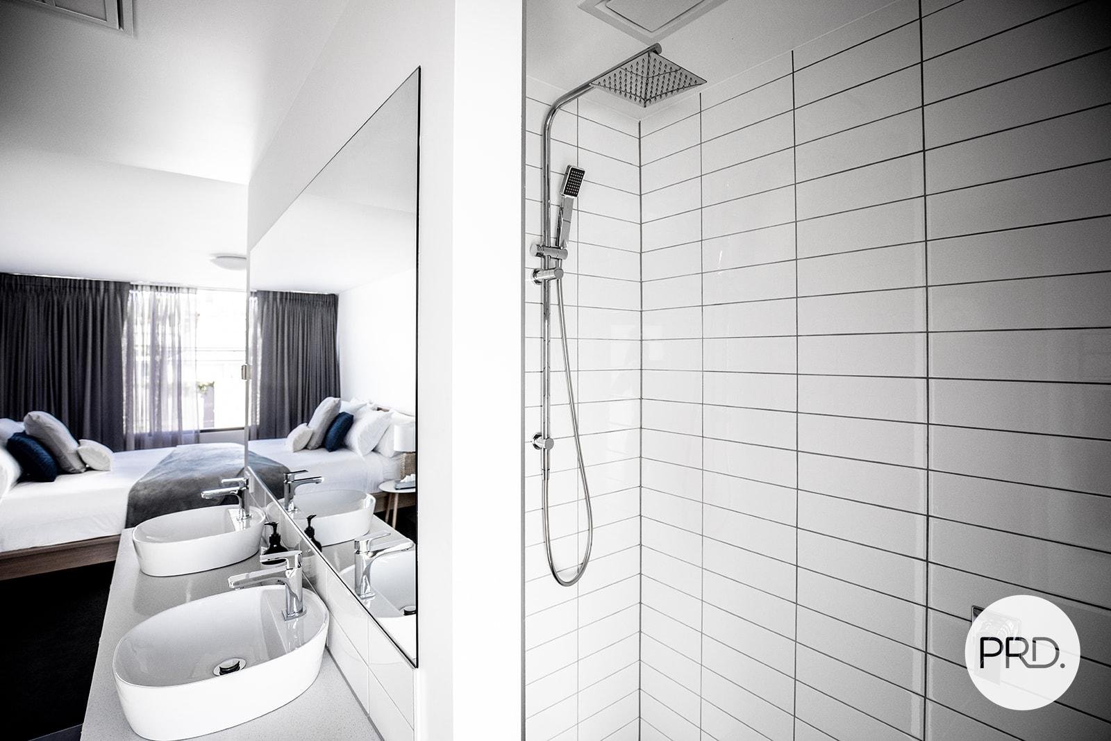 2/12 Warwick Street NORTH HOBART 8