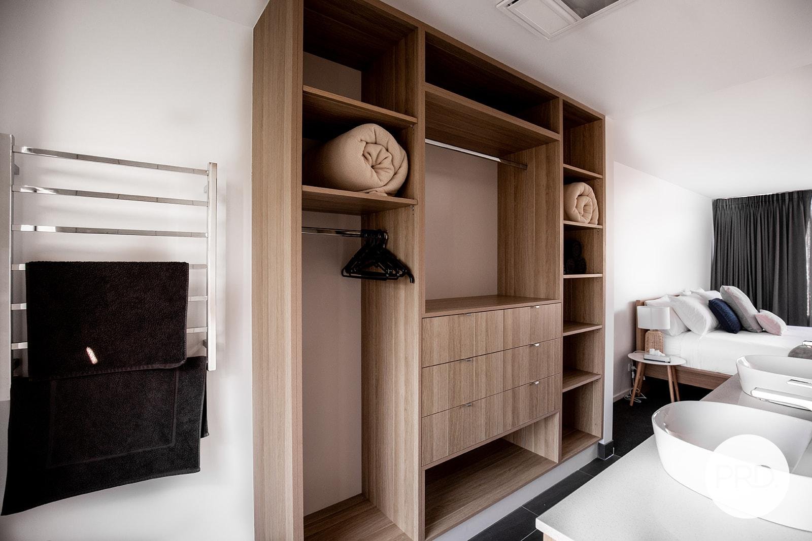 2/12 Warwick Street NORTH HOBART 9