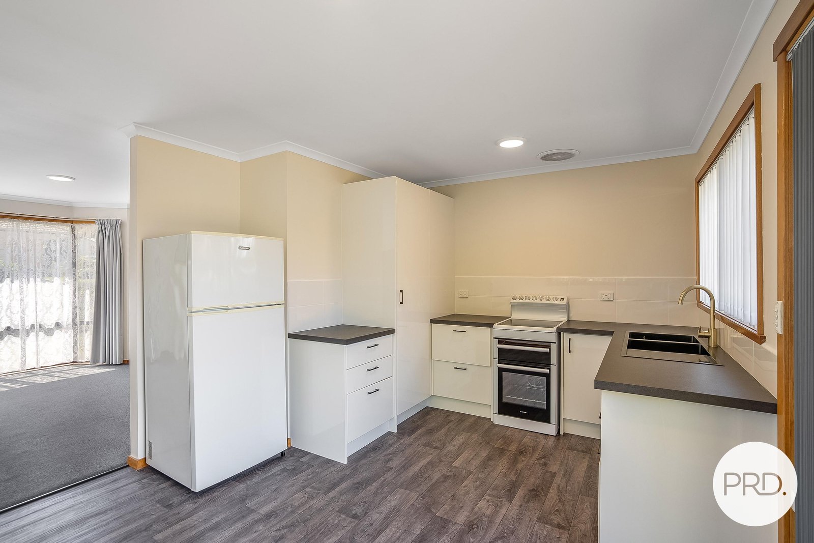 2/120-122 Bligh Street WARRANE 4