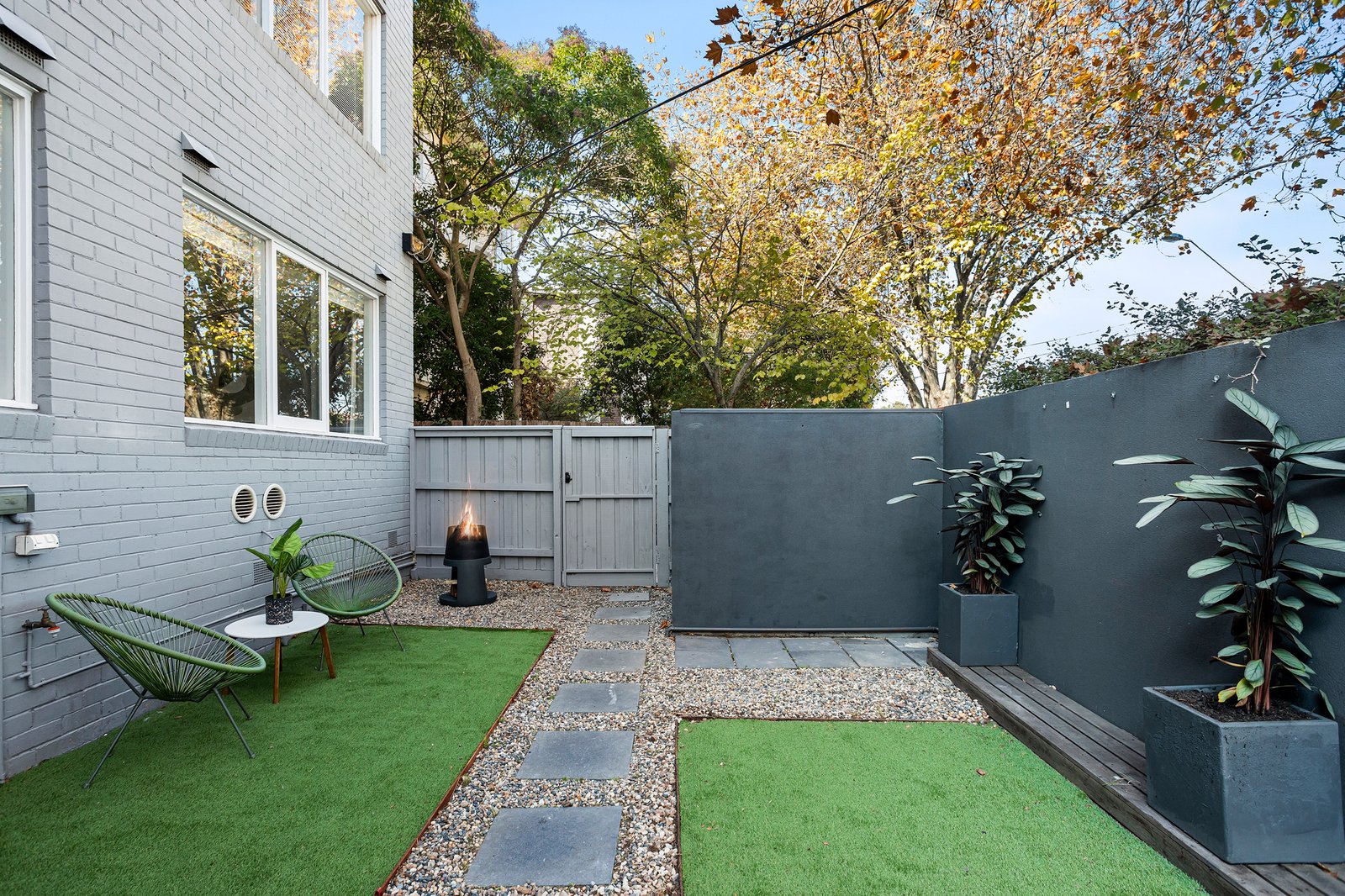 Real Estate and Property in 2/120 Brighton Road, Ripponlea, VIC