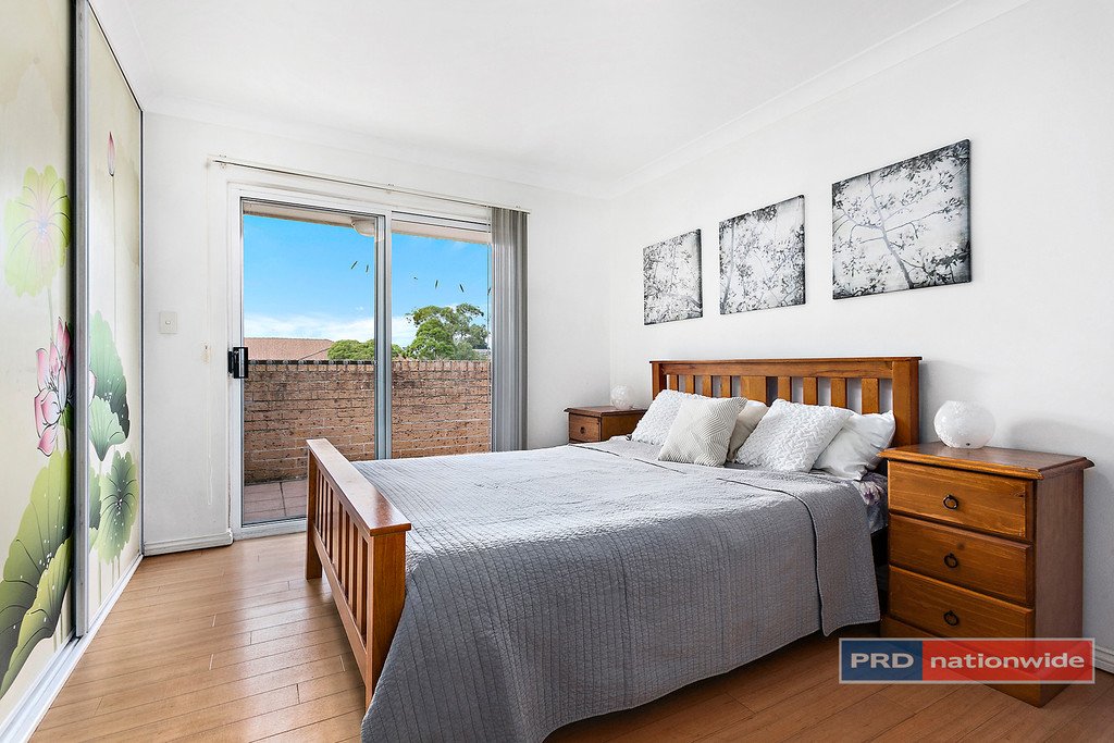 21/20 Dalcassia Street HURSTVILLE 5
