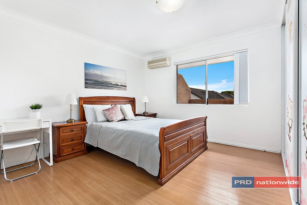 21/20 Dalcassia Street HURSTVILLE 6