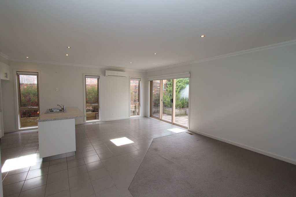 2/1204 Havelock Street BALLARAT NORTH 6